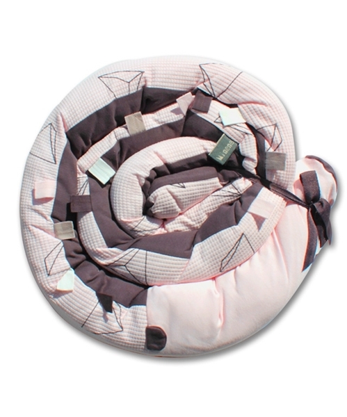 Minene Πολυχρηστικό Μαξιλάρι – Snuggly Snake Πικέ 3D Ρόζ