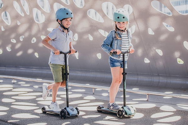 Scoot & Ride Παιδικό Πατίνι HighWayKick 5 LED Steel
