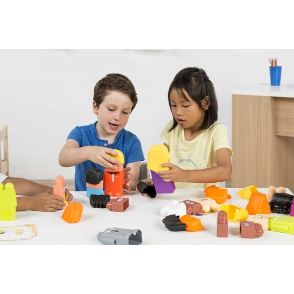 Miniland Education - Super Blocks Τουβλάκια Family Diversity 32τμχ