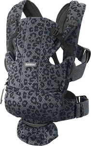 BabyBjorn μάρσιπος Move 3D Μesh, Anthracite Leopard