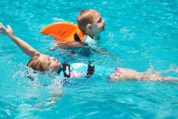 Stephen Joseph Βοήθημα Κολύμβησης SwimFin Pink